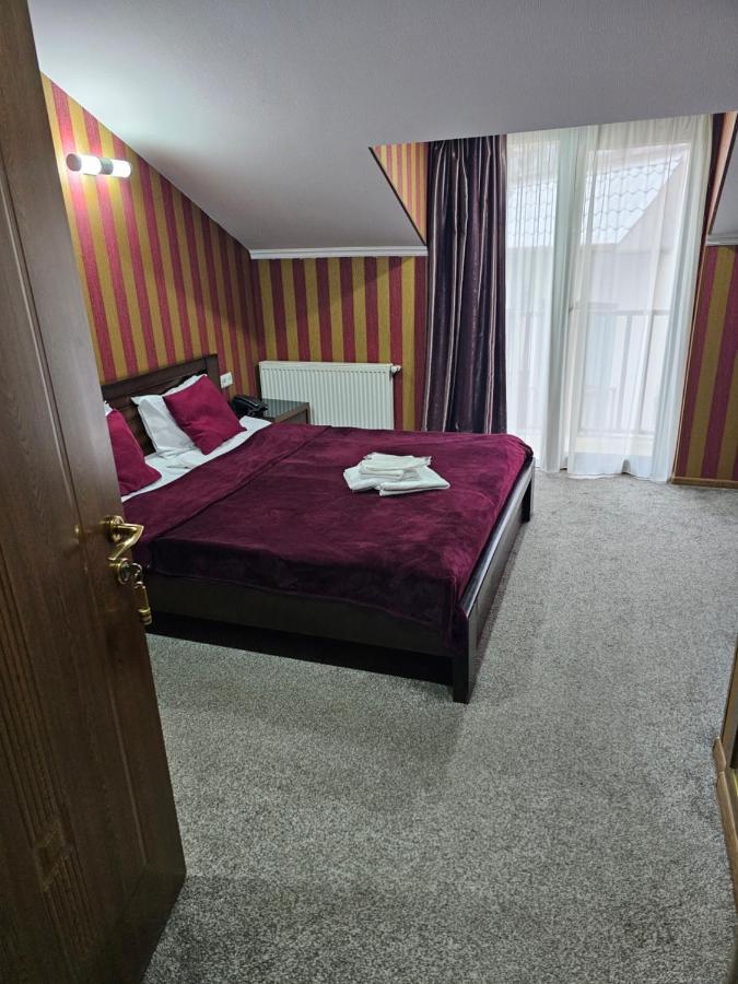 Danisimo Hotel Tbilisi Bagian luar foto