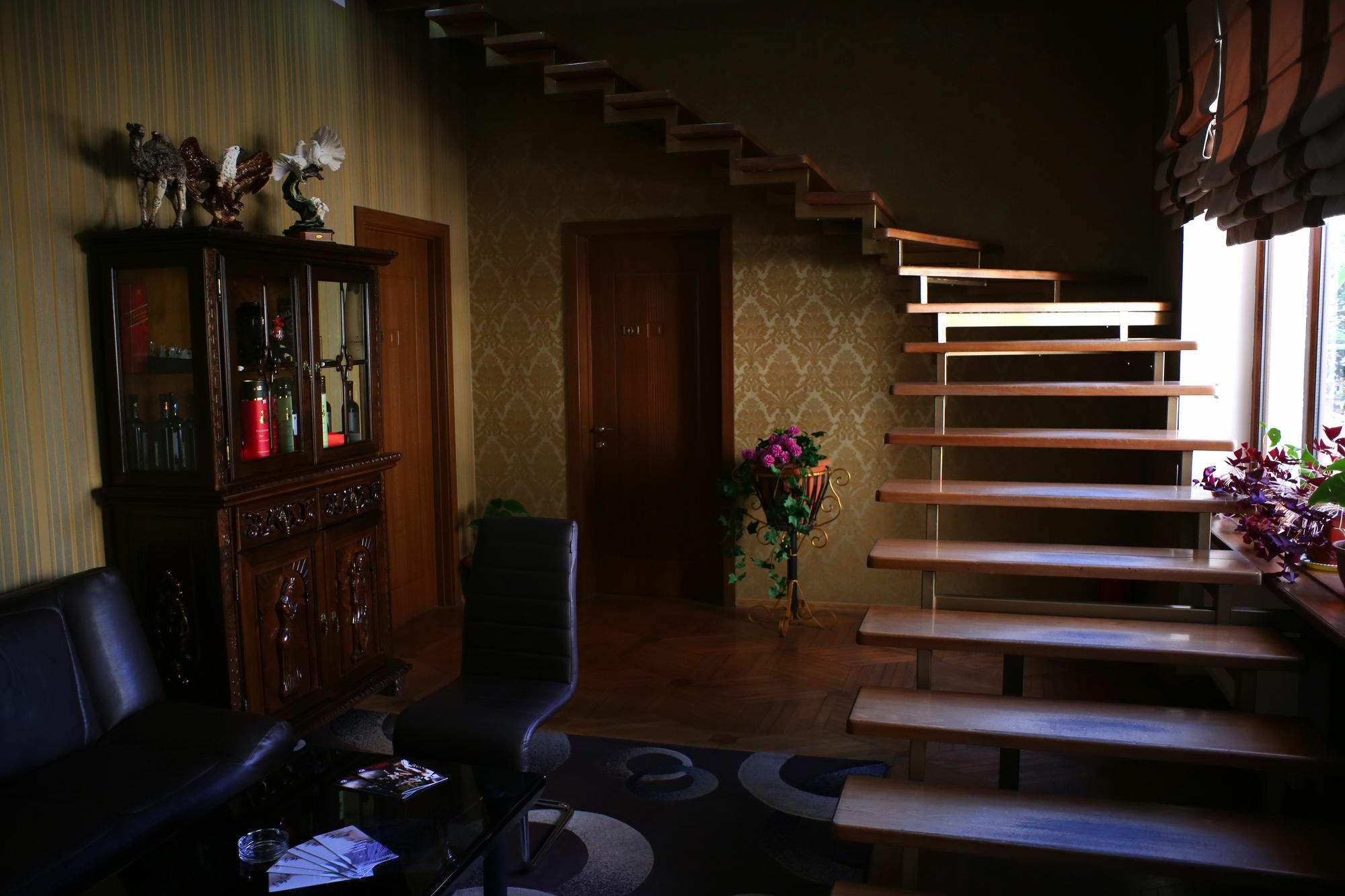 Danisimo Hotel Tbilisi Bagian luar foto