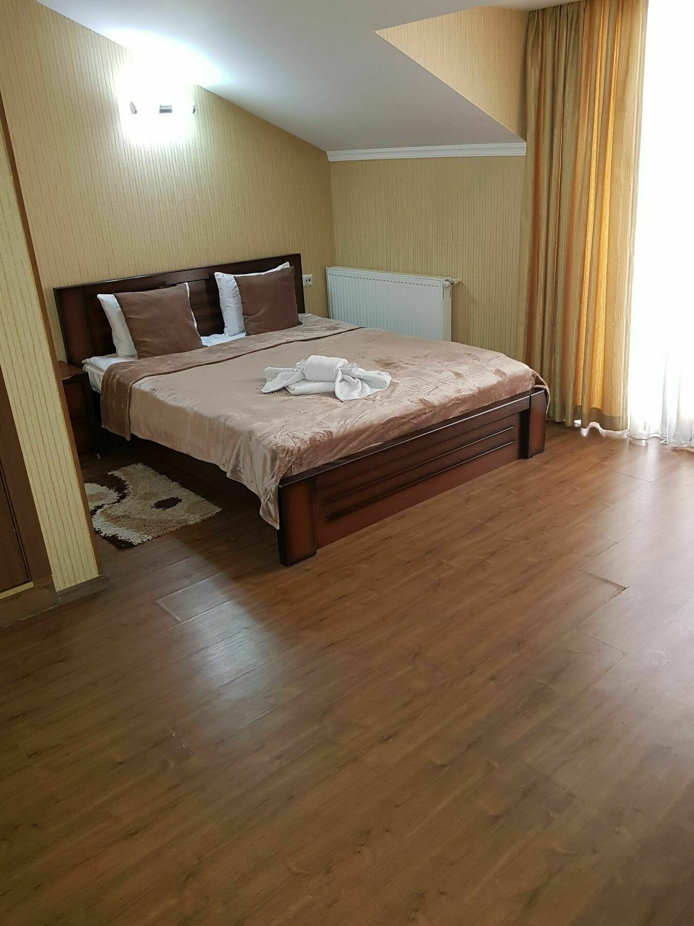 Danisimo Hotel Tbilisi Bagian luar foto