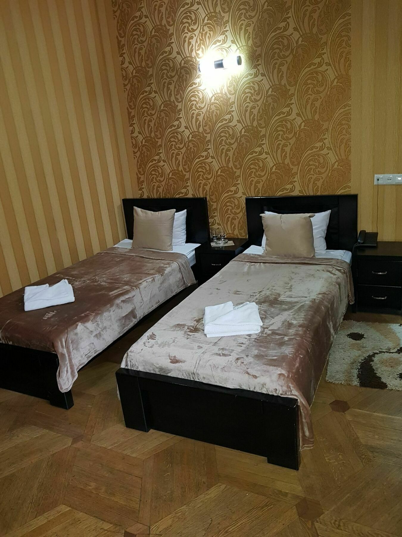 Danisimo Hotel Tbilisi Bagian luar foto