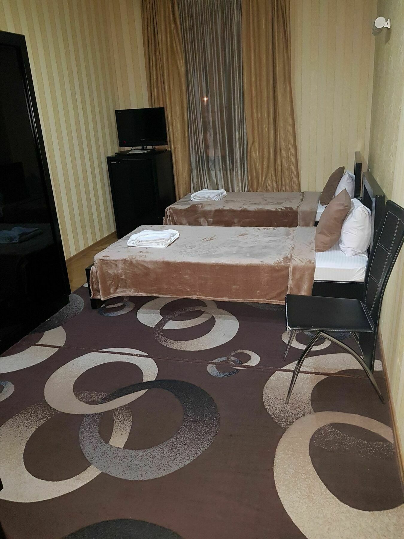 Danisimo Hotel Tbilisi Bagian luar foto