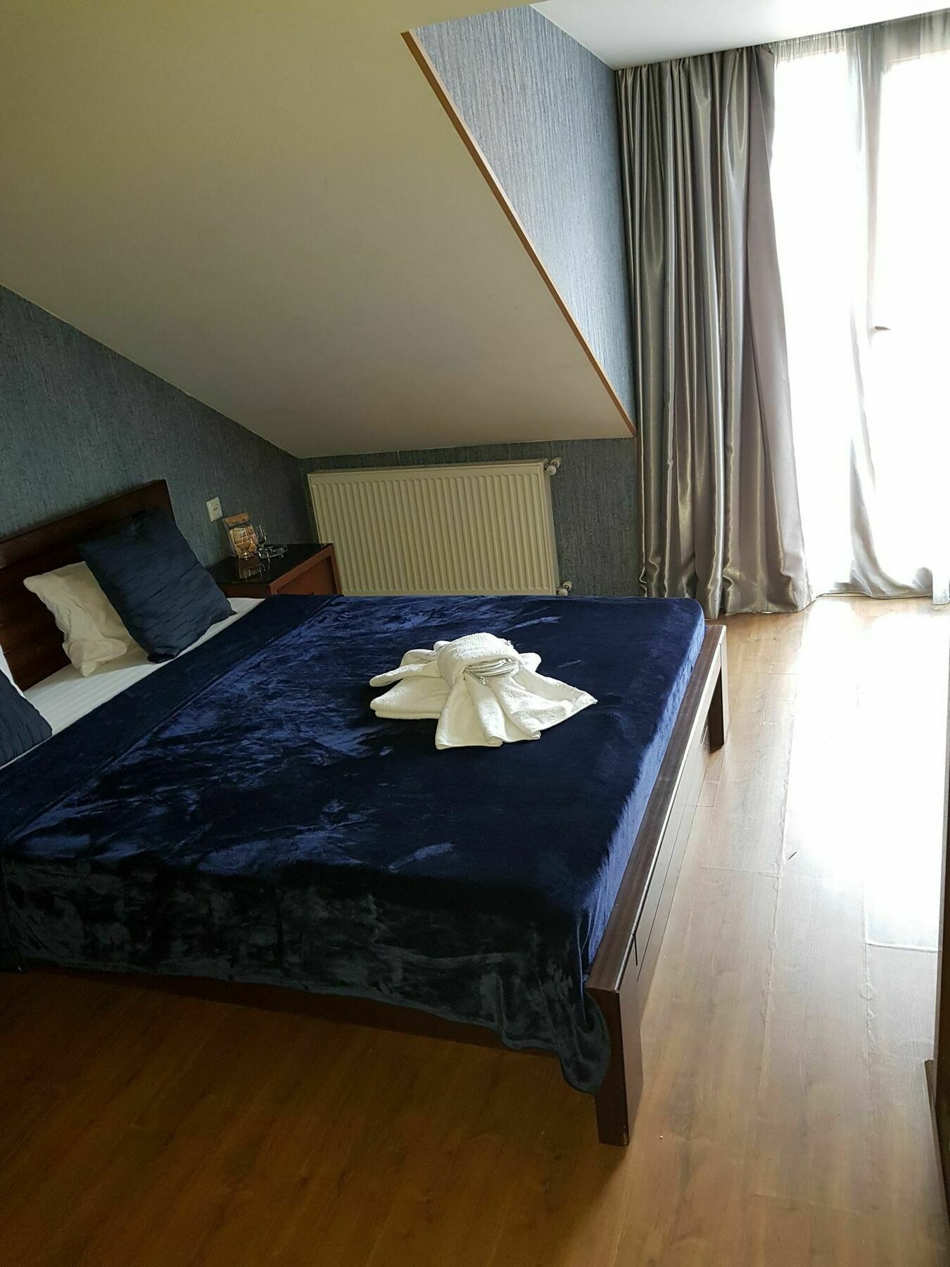 Danisimo Hotel Tbilisi Bagian luar foto